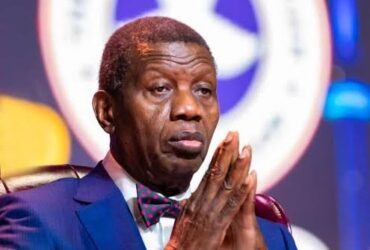 Pastor E.A. Adeboye Advocates Vigorous Prayer Regarding Naira/Dollar Exchange Rate Challenges