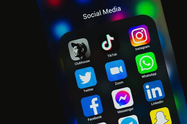 NSCDC Warns Nigerians Against Indiscriminate Use of Social Media, Highlights Facebook, Instagram as Common Platforms