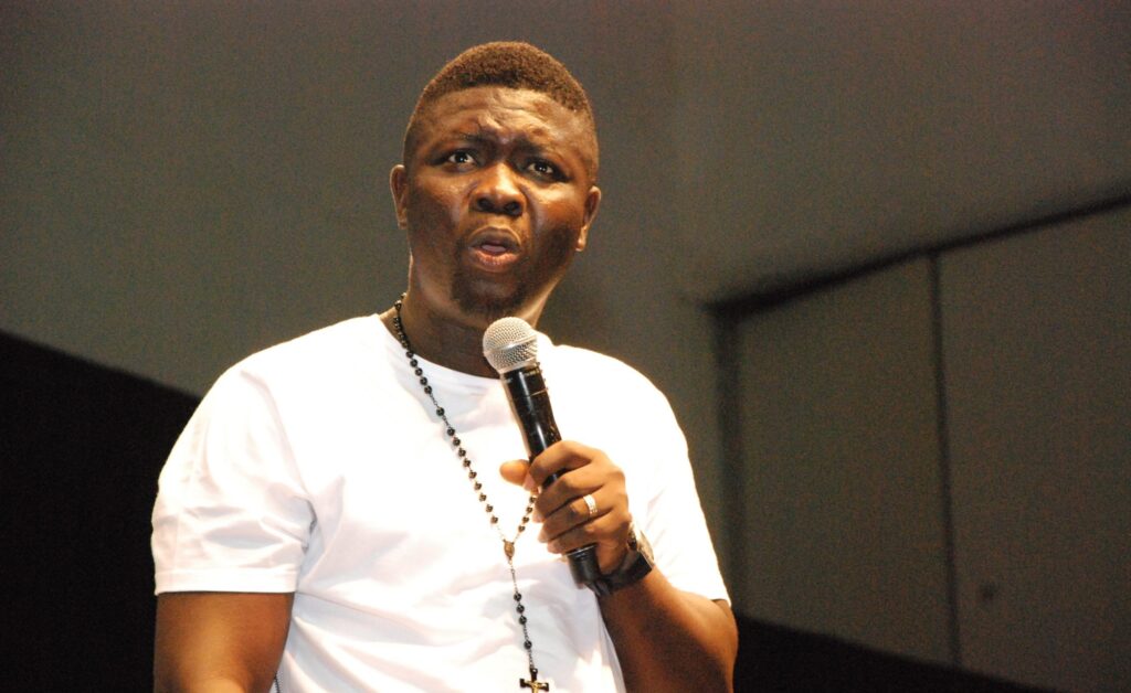 Northerners Sleep with Cows, Drink from Latrine” Comedian Seyi Law, SA to Ondo State Gov