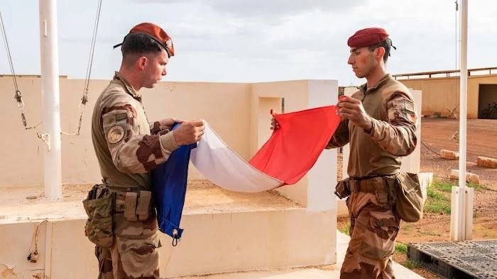 France Withdraws Troops from Senegal, Ending Its Military Presence in West Africa