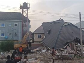 Armed Police Officers Protect Thugs 'Omo-Onile' as They Demolish Over 70 Houses at FHA Lagos